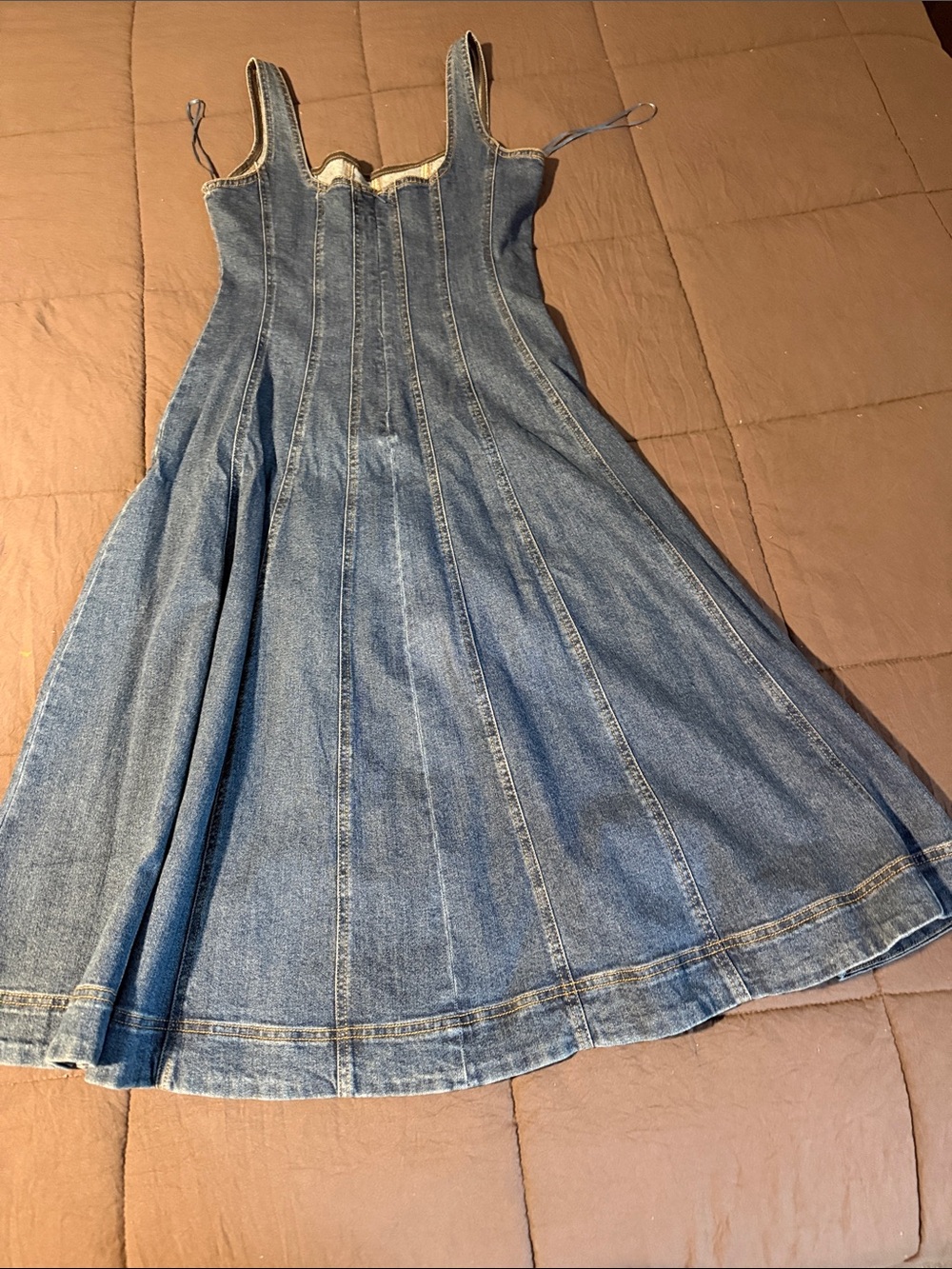House of Harlow denim midi dress - Picture 3 of 4